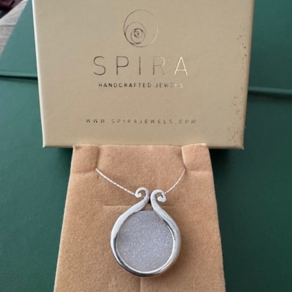 Spira Sterling Silver White Agate Druzy Pendant - Picture 2 of 5